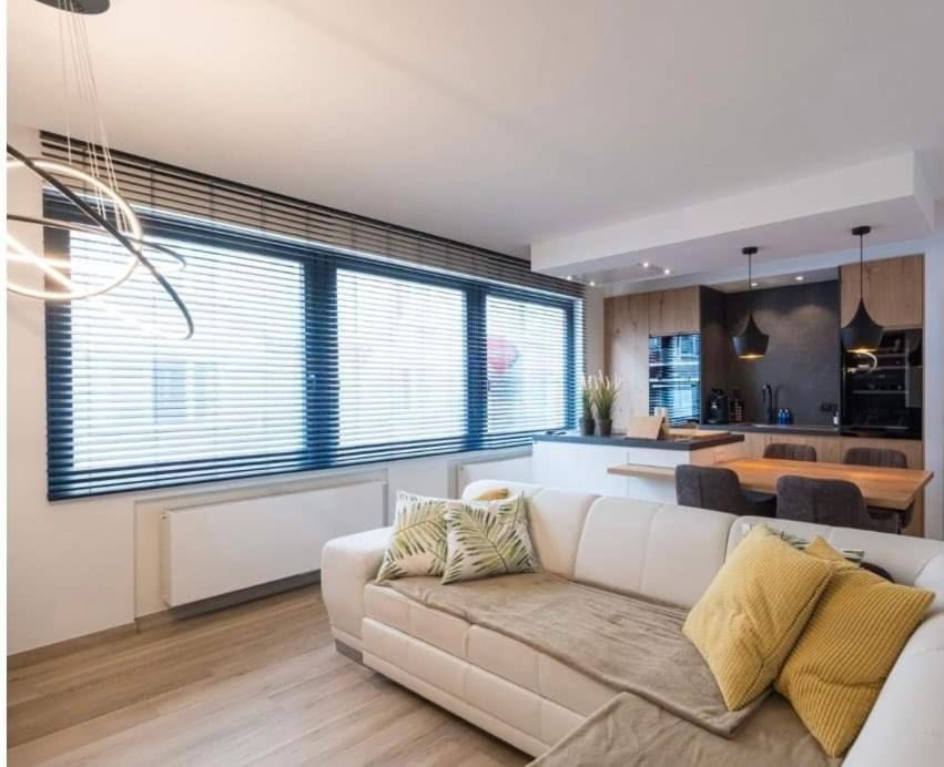 Hotel Ter Streep Ostende Exterior foto