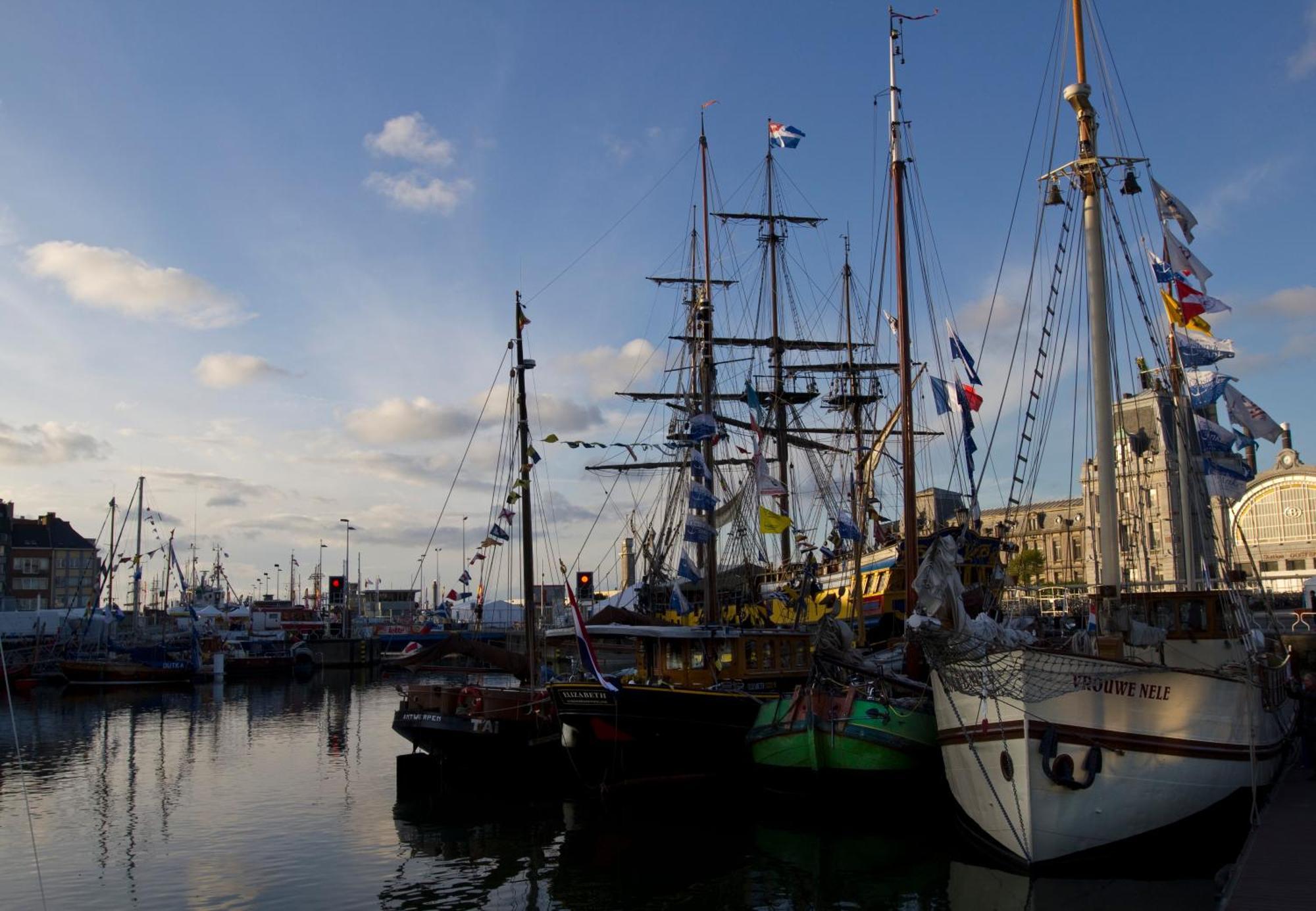 Hotel Ter Streep Ostende Exterior foto